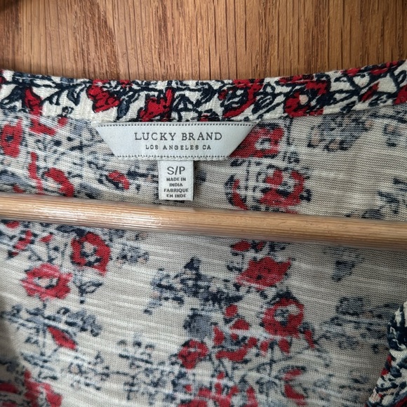 Size Small Floral Blouse Lucky Brand - Picture 3 of 5
